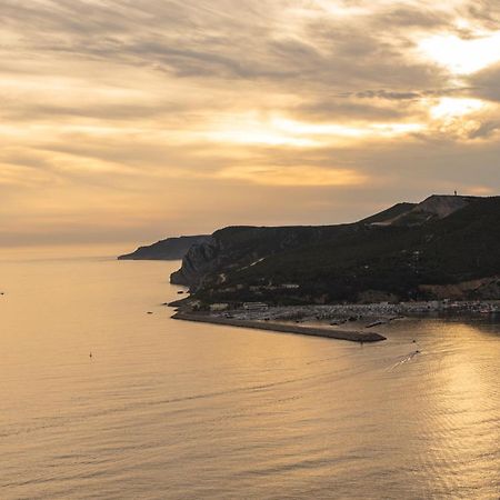 To See The Sea Apartment Sesimbra Exterior photo