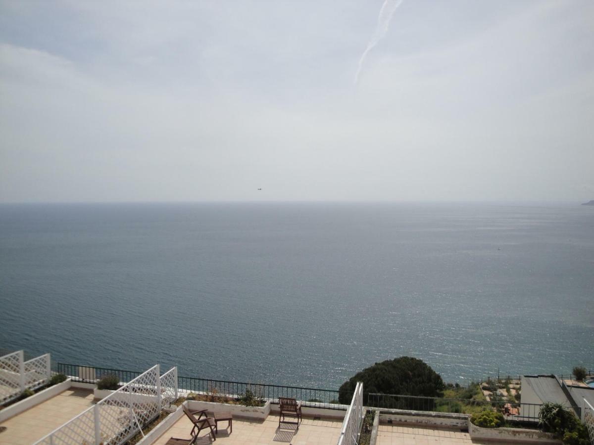 To See The Sea Apartment Sesimbra Exterior photo